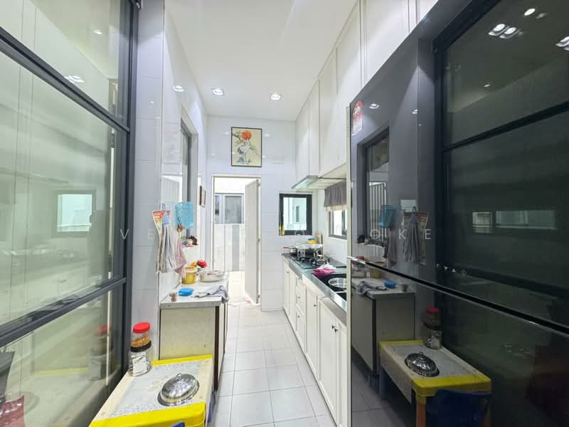 Semi-Detached House for Sale in Shah Alam (Selangor) - Veni Foo Yoke Fuang - Kitchen - PropertyGuru.com.my