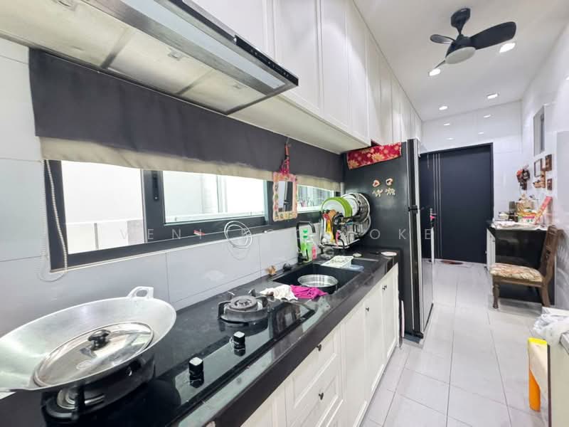 Semi-Detached House for Sale in Shah Alam (Selangor) - Veni Foo Yoke Fuang - Kitchen - PropertyGuru.com.my