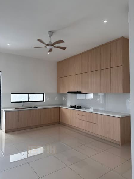 1-storey Terraced House for Rent in Eco Grandeur (Puncak Alam) - Ivan Ho - Kitchen - PropertyGuru.com.my