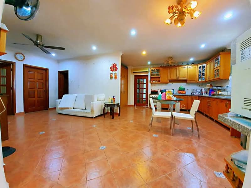 Rumah Berkembar untuk Dijual di Minden Heights (Gelugor) - Elynne Leong - Living Room - PropertyGuru.com.my