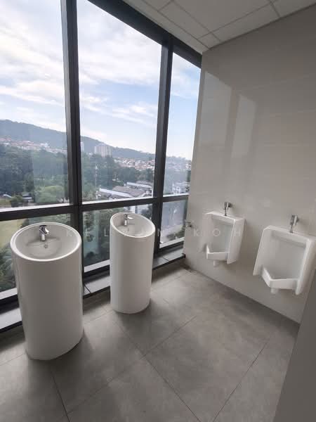 Office for Rent in Taman Tun Dr Ismail (Kuala Lumpur) - Kelvin Koh - Bathroom - PropertyGuru.com.my
