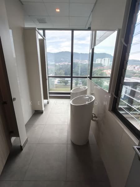 Office for Rent in Taman Tun Dr Ismail (Kuala Lumpur) - Kelvin Koh - Bathroom - PropertyGuru.com.my