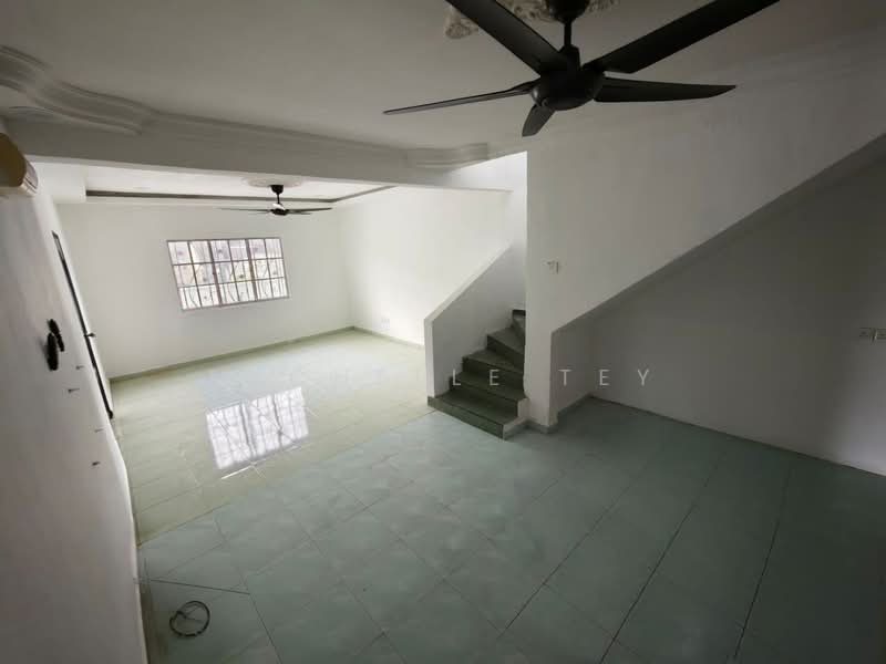 For Sale - Taman Kota Masai