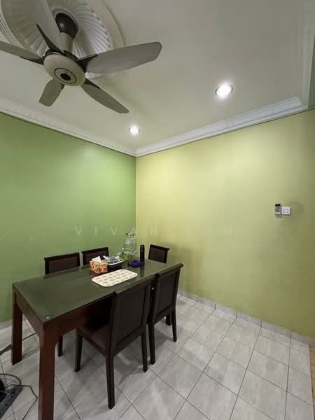 Rumah Teres 2-Tingkat untuk Dijual di Bandar Bukit Tinggi 2 (Klang) - Vivan Tan - Dining Room - PropertyGuru.com.my