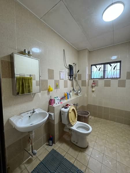 Rumah Teres 2-Tingkat untuk Dijual di Bandar Bukit Tinggi 2 (Klang) - Vivan Tan - Bathroom - PropertyGuru.com.my