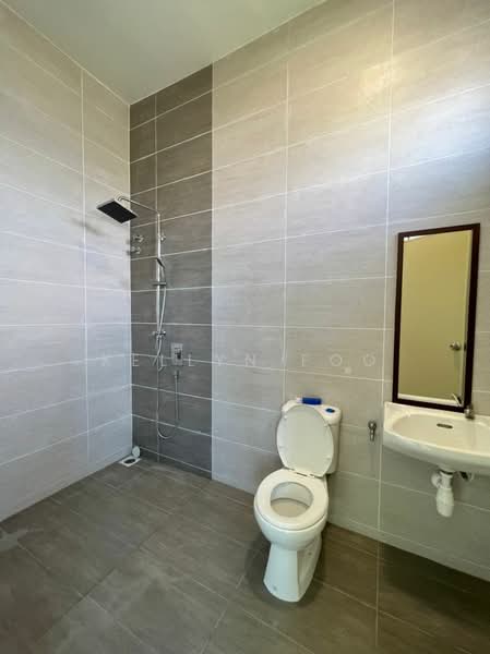 Semi-Detached House for Sale in Taman Limbongan Jaya (Klebang) - Kellyn Foo - PropertyGuru.com.my