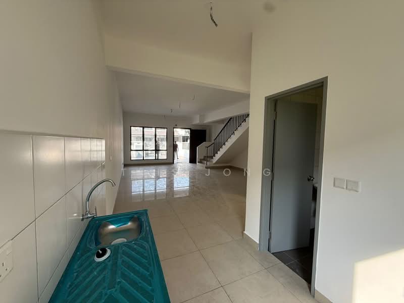 Rumah Teres untuk Dijual di Rawang (Selangor) - Tris Jong - Interior - PropertyGuru.com.my