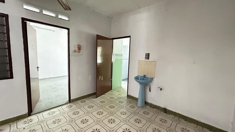 1-storey Terraced House for Sale in Taman Desa Jaya (Kepong) - Kenji Ti - PropertyGuru.com.my
