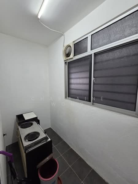 Apartment for Rent at Residensi Tasikmas - Charmaine Wong - Kitchen - PropertyGuru.com.my