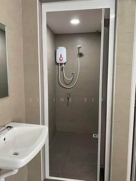 Shop for Sale in Kulai (Johor) - Elaine Sim - Bathroom - PropertyGuru.com.my