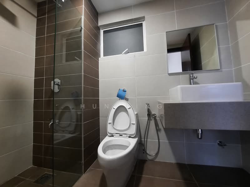 Condominium for Rent at Paraiso Residence @ The Earth - Hun Ling - Bathroom - PropertyGuru.com.my