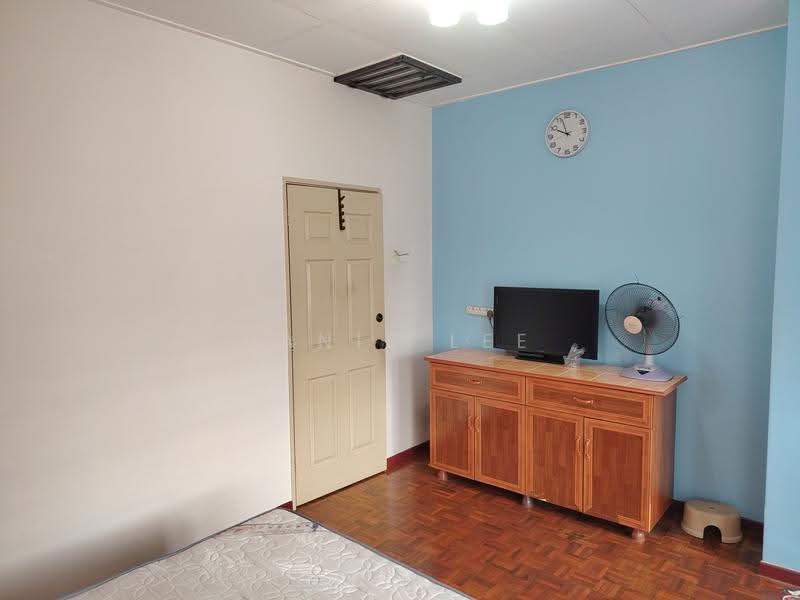 2-storey Terraced House for Sale in Setia Impian (Setia Alam) - Janie Lee - Master Bedroom - PropertyGuru.com.my