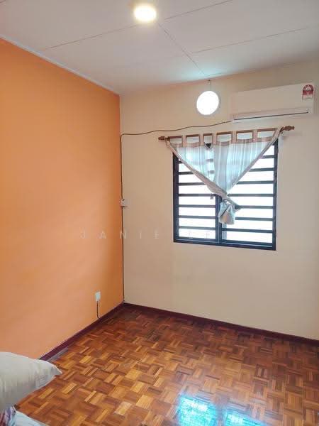 2-storey Terraced House for Sale in Setia Impian (Setia Alam) - Janie Lee - Bedroom - PropertyGuru.com.my