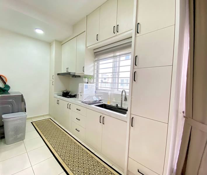 Rumah Teres 2 Tingkat untuk Disewa di Hulu Langat (Selangor) - Erin Yusof - Kitchen - PropertyGuru.com.my