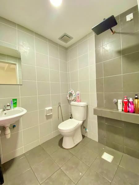 Rumah Teres 2 Tingkat untuk Disewa di Hulu Langat (Selangor) - Erin Yusof - Bathroom - PropertyGuru.com.my