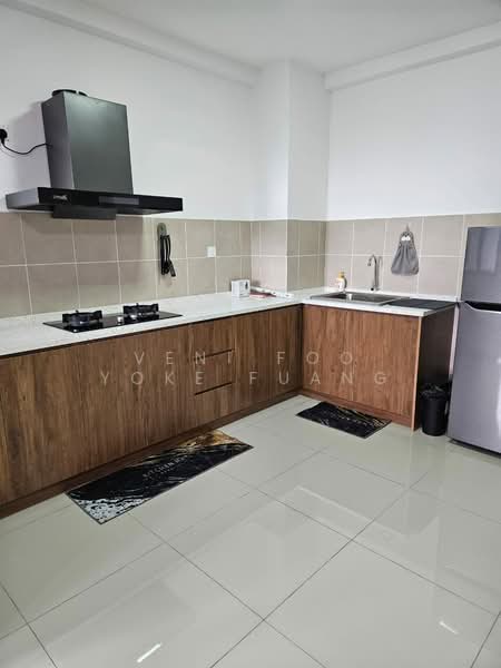Service Residence for Rent at Berkeley Uptown - Veni Foo Yoke Fuang - Kitchen - PropertyGuru.com.my