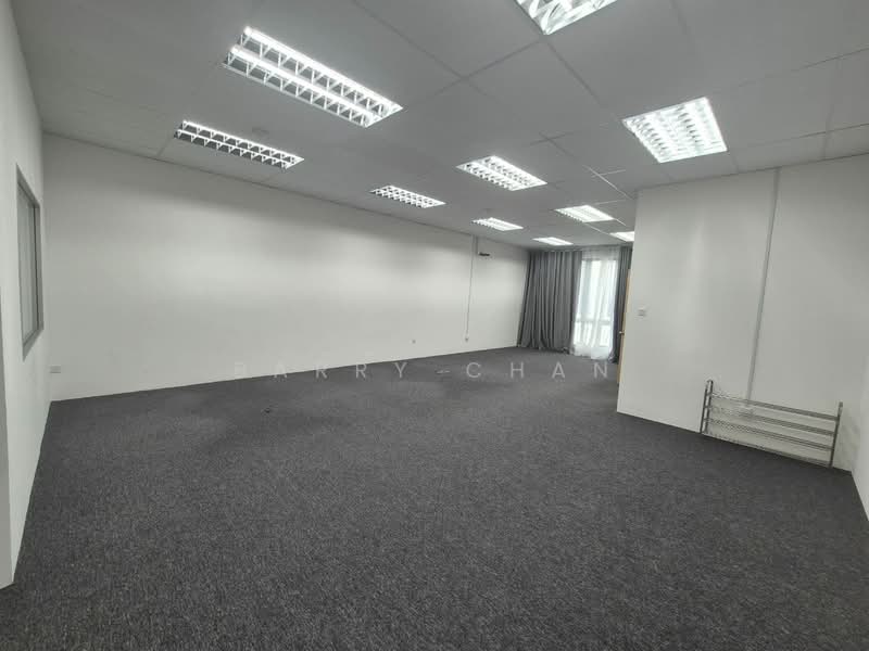 Shop / Office for Rent in Bandar Bukit Puchong 2 (Puchong) - BARRY CHAN - Interior - PropertyGuru.com.my
