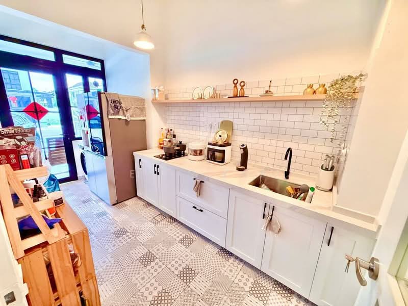 Terraced House for Sale in Johor Bahru (Johor) - Evon Yap - Kitchen - PropertyGuru.com.my