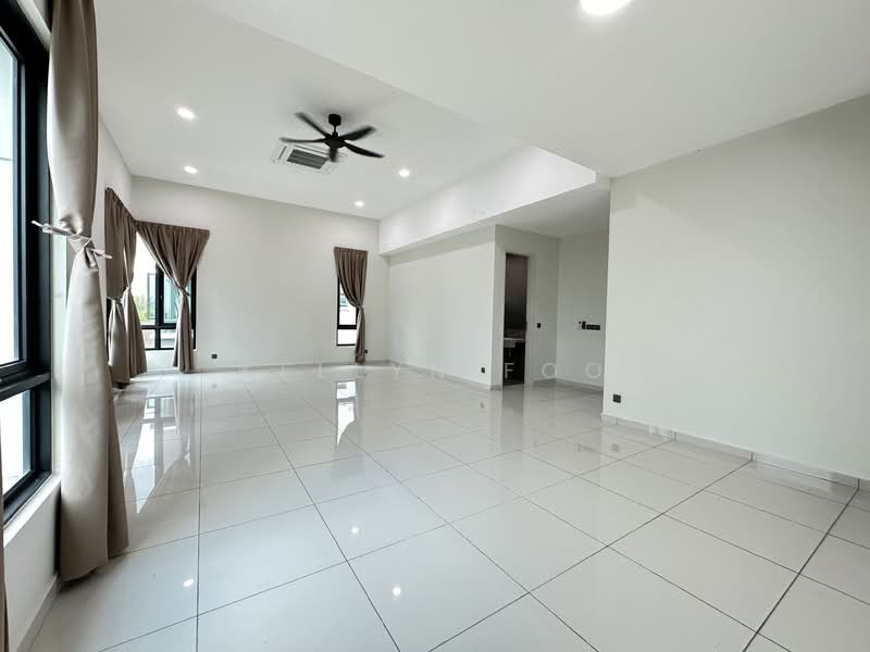 For Sale - SEAVIEW Freehold 8 Residence 2 storey Semi-D