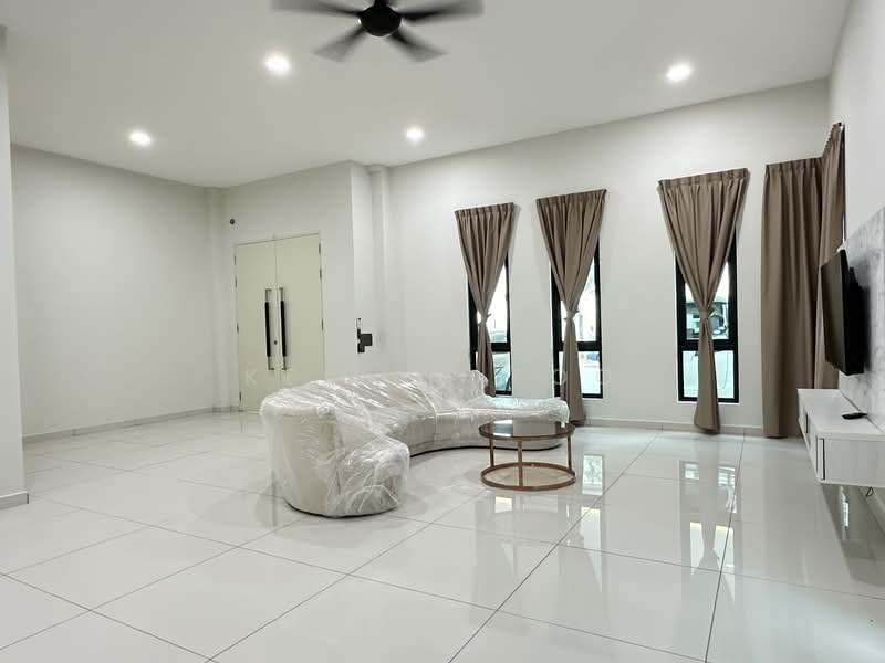 For Sale - SEAVIEW Freehold 8 Residence 2 storey Semi-D