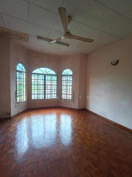 Semi-Detached House for Sale in Kampung Yahya Awal (Johor Bahru) - Queena Thye - Living Room - PropertyGuru.com.my