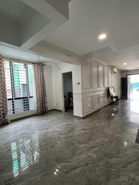 Rumah Teres 2 Tingkat untuk Dijual di Batu Caves (Selangor) - Syukor Hartanah - Living Room - PropertyGuru.com.my