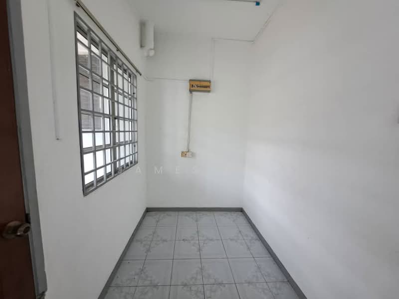 Rumah Teres 2 Tingkat untuk Disewa di Usj 1 (Subang Jaya) - James Loh - Interior - PropertyGuru.com.my