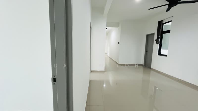 Service Residence for Rent at Serviced Residence @ The Louvre @ Country Heights - Darren Toh - Corridor - PropertyGuru.com.my