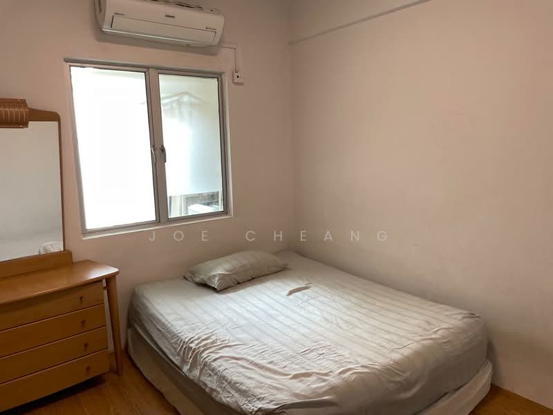 Kondominium untuk Dijual di Perdana View - Joe Cheang - Bedroom - PropertyGuru.com.my