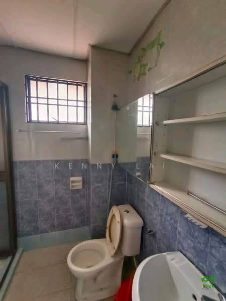 Rumah Teres 2 Tingkat untuk Disewa di Bandar Sungai Long (Selangor) - Kenny Lai - Bathroom - PropertyGuru.com.my