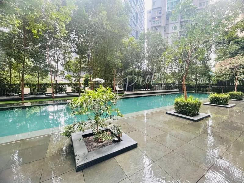 Service Residence for Sale at Hampshire Place - Anven Foo - Pool - PropertyGuru.com.my