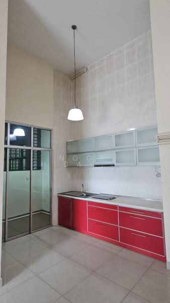 Service Residence for Sale at Connaught Avenue - Noor Hidayah Mohamad Noor - Kitchen - PropertyGuru.com.my