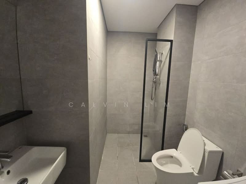 Servis Apartment untuk Disewa di Cubic Botanical - Calvin Lim - Bathroom - PropertyGuru.com.my