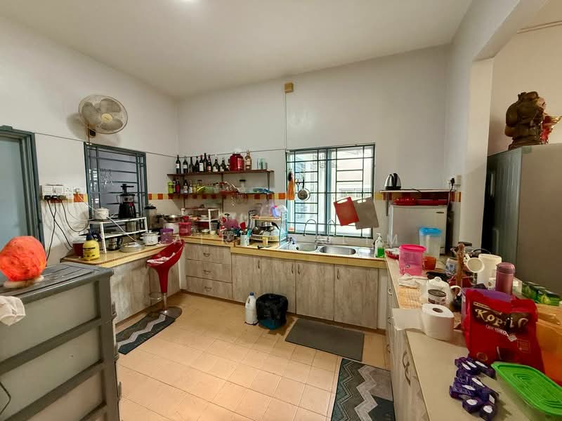 Semi-Detached House for Sale in Taman Tasik Semenyih (Semenyih) - Hairi Halim - PropertyGuru.com.my