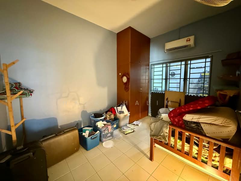 Semi-Detached House for Sale in Taman Tasik Semenyih (Semenyih) - Hairi Halim - PropertyGuru.com.my