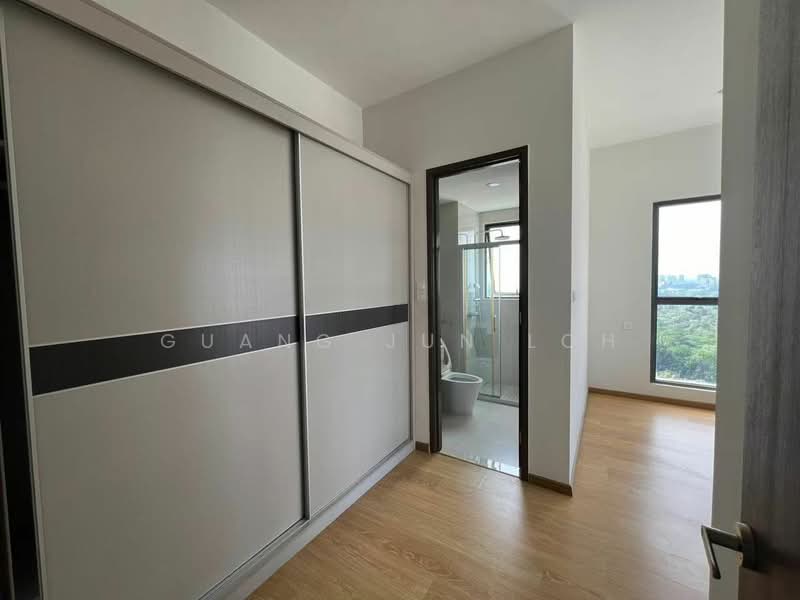 Condominium for Sale at Bay Point @ Country Garden Danga Bay - Guang Jun Loh - PropertyGuru.com.my