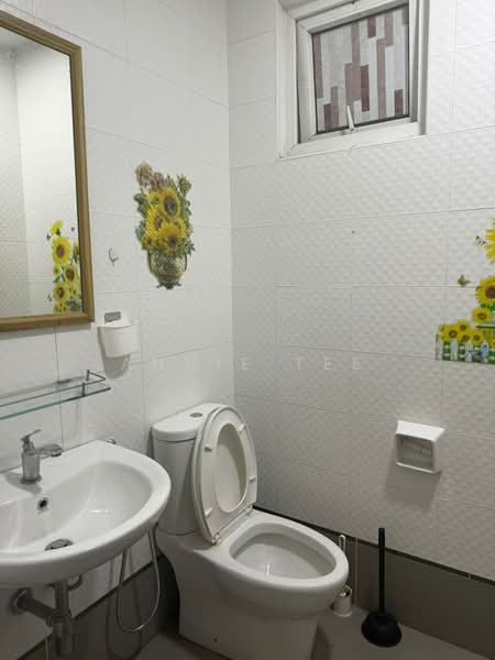 Servis Apartment untuk Dijual di Seasons Amara Larkin - Annie Tee - Bathroom - PropertyGuru.com.my