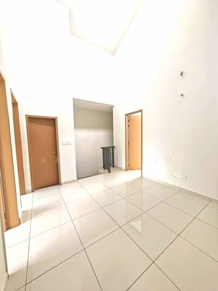 2-storey Terraced House for Sale in Kampung Desa Putra (Dengkil) - Hairi Halim - PropertyGuru.com.my