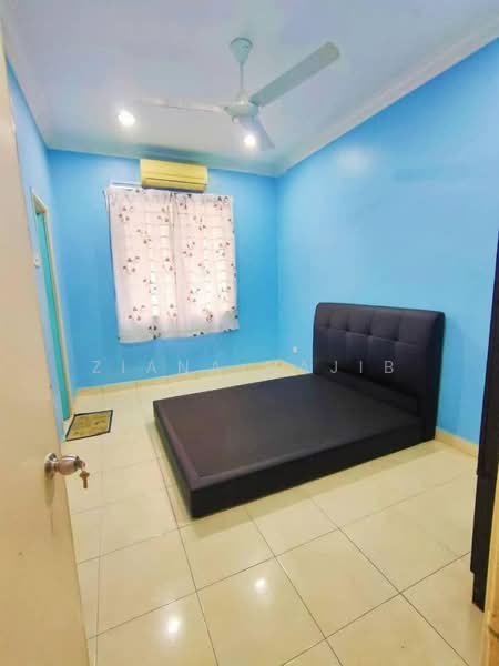 Rumah Teres 2 Tingkat untuk Disewa di Desa Coalfields (Ijok) - Ziana Najib - Bedroom Desa Coalfields Sungai Buloh - PropertyGuru.com.my