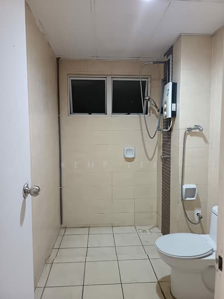 Condominium for Rent at Cova Villa - Kemp Lee - Bathroom - PropertyGuru.com.my