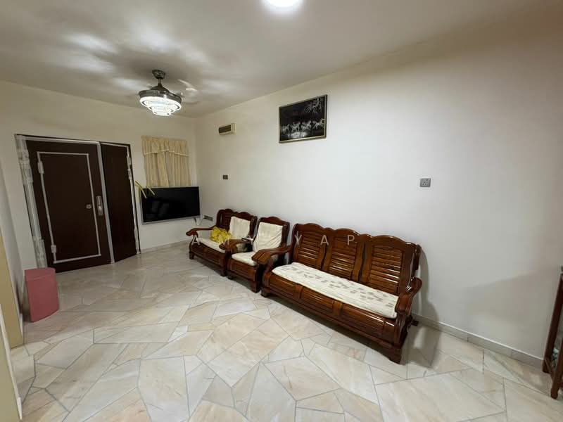 1-storey Terraced House for Sale in Kepong Baru (Kepong) - Amy Yap - Living Room - PropertyGuru.com.my