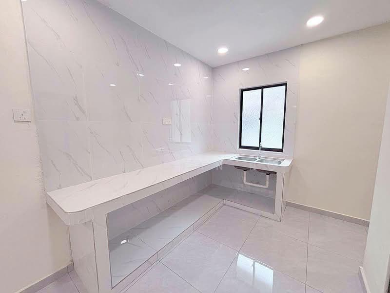 2-storey Terraced House for Sale in Skudai (Johor) - PEI SIAN NG - Kitchen - PropertyGuru.com.my