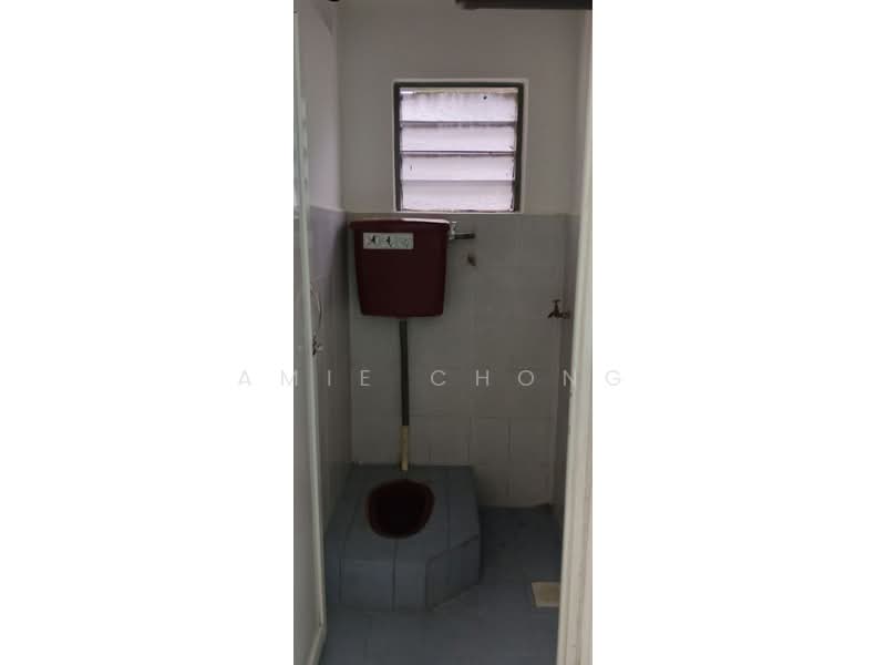 Flat for Sale at Taman Anjung Tawas Damai - Amie Chong - Bathroom - PropertyGuru.com.my