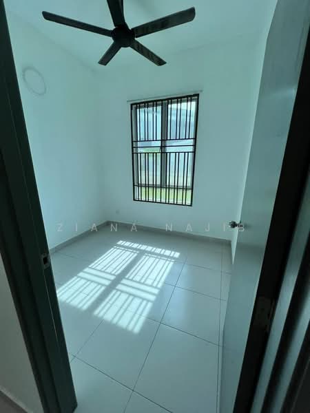 Cluster House for Sale in Shah Alam (Selangor) - Ziana Najib - Interior Bayu Suria Puncak Alam - PropertyGuru.com.my