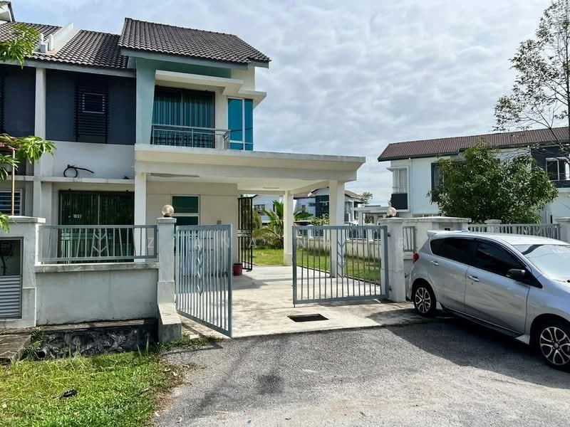 Cluster House for Sale in Shah Alam (Selangor) - Ziana Najib - Exterior Bayu Suria Puncak Alam - PropertyGuru.com.my