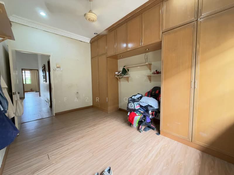 2-storey Terraced House for Sale in Puchong (Selangor) - Fazri Omar - PropertyGuru.com.my