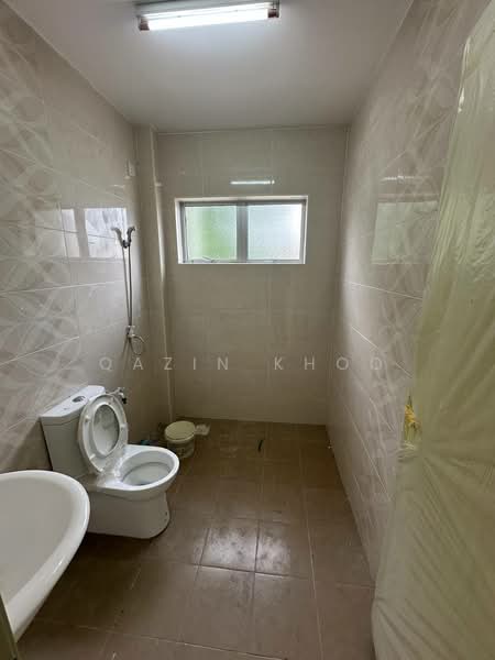 Rumah Teres 2 Tingkat untuk Dijual di Tanjong Rambutan (Perak) - Qazin Khoo - Bathroom - PropertyGuru.com.my