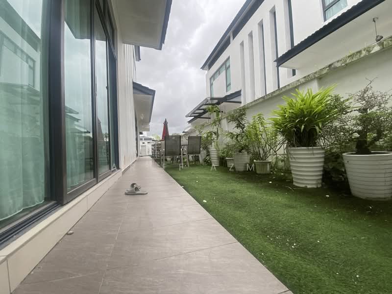 Cluster House for Sale in Eco Botanic (Iskandar Puteri (Nusajaya)) - Ariff Azmi - Exterior - PropertyGuru.com.my