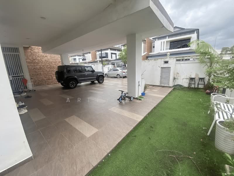 Cluster House for Sale in Eco Botanic (Iskandar Puteri (Nusajaya)) - Ariff Azmi - Car Park - PropertyGuru.com.my
