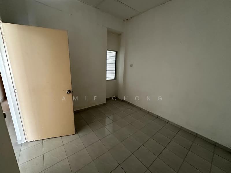 Flat for Sale at Panorama Lapangan Perdana - Amie Chong - Interior - PropertyGuru.com.my